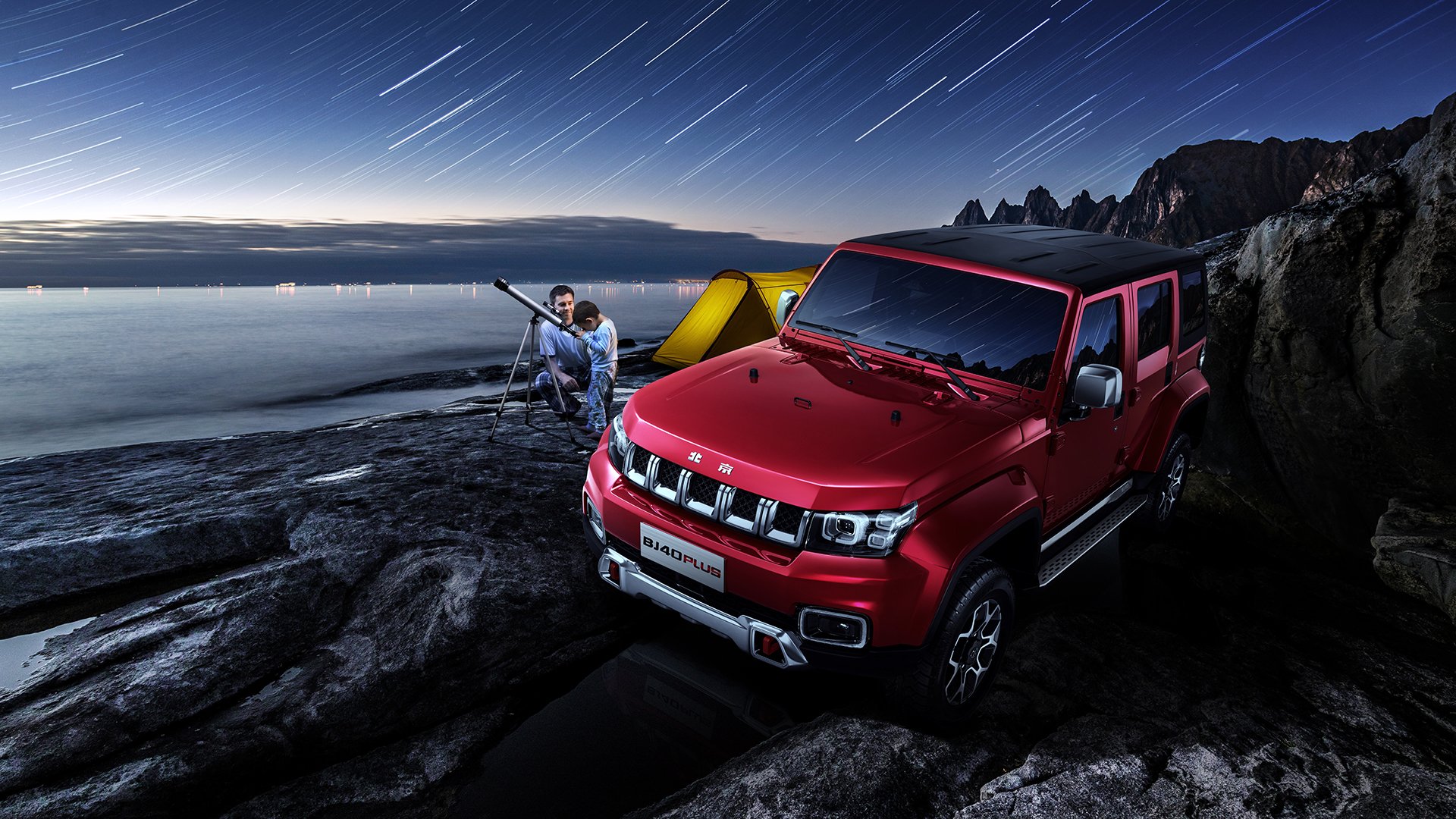 九游娱乐APP-_潮流运动搭配：时尚即运动_，时尚运动装