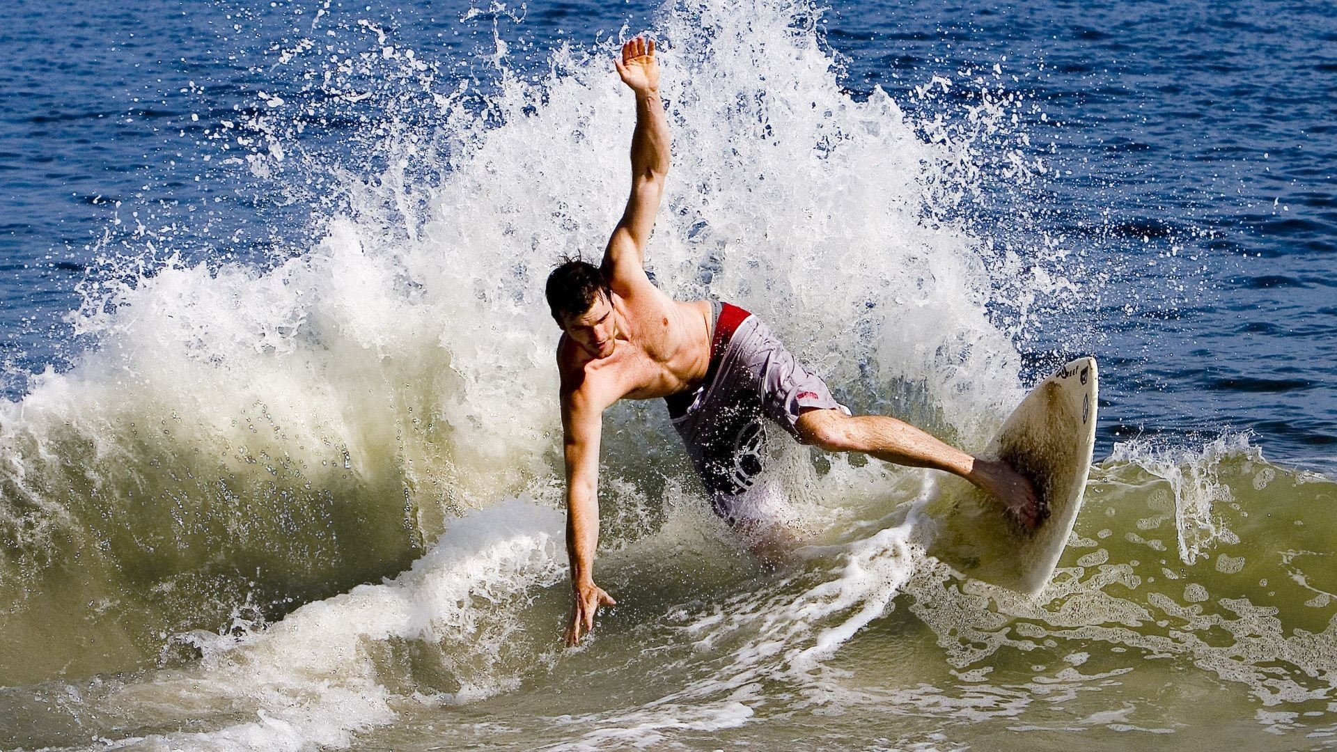 勇士队迎战季后赛关键战，库里誓扮“救世主”，勇士队的库里去哪里了