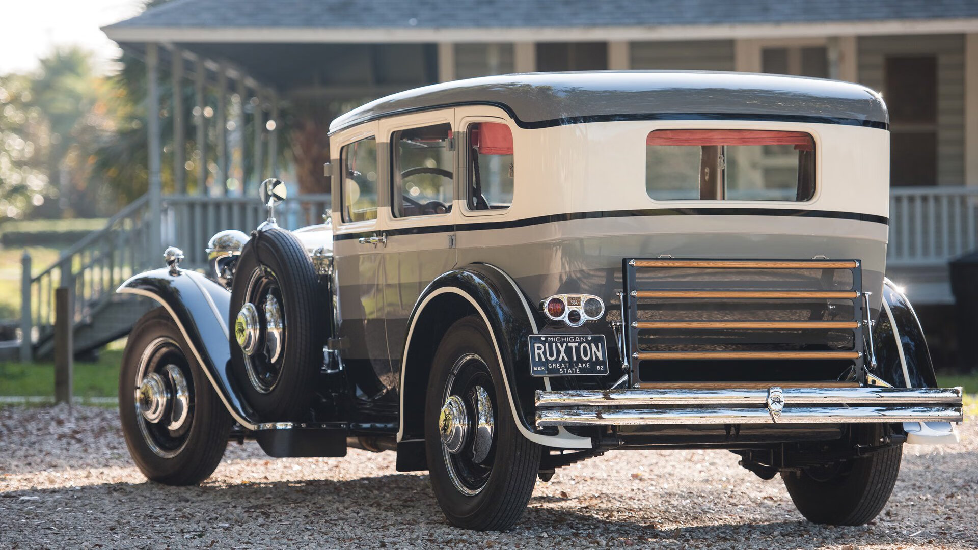 九游游戏中心-车手重大纪念日：缅怀与庆祝，车手纪录片