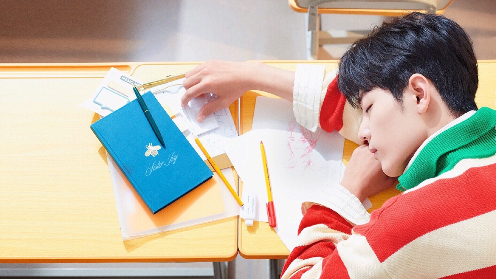 谷爱凌跳台夺冠父母现场观战,谷爱凌夺冠采访